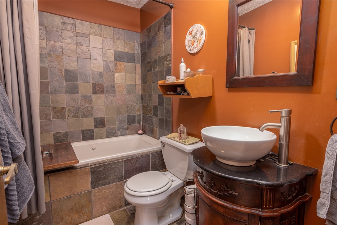 616 Point Road Westminster, SC 29693 - Photo 14 of 25 Gallery Image 14