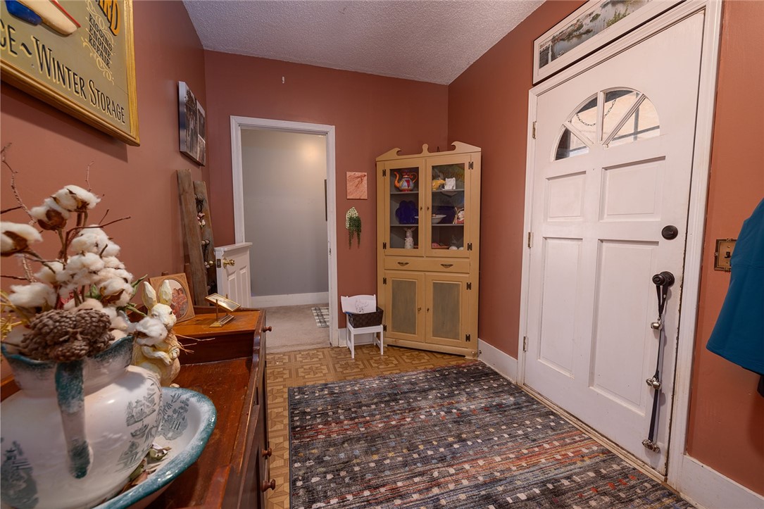 616 Point Road Westminster, SC 29693 - Photo 3 of 25 Gallery Image 3