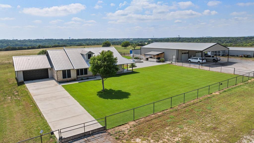 7000 Massey Road Granbury, TX 76049 - Photo 4 of 40