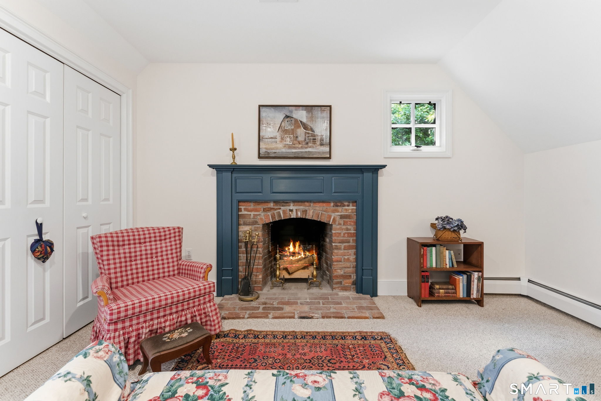 276 Stratton Brook Road Simsbury, CT 06092 - Photo 29 of 40 Sitting Room