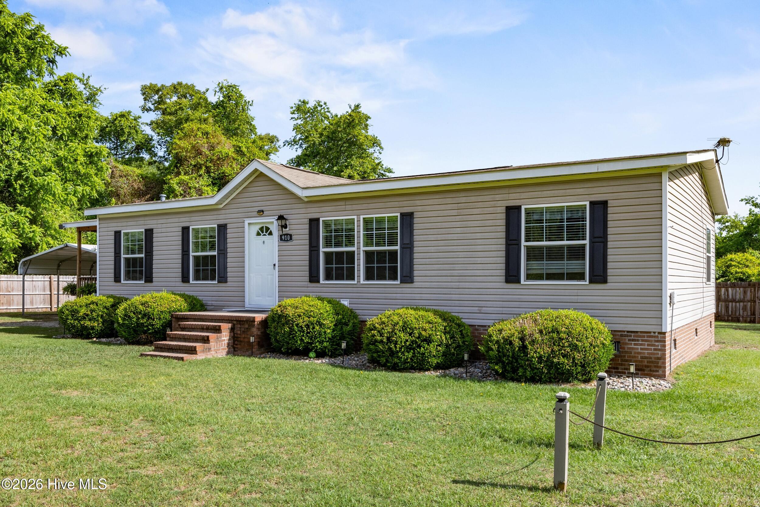 910 Beasley's Mill Road Warsaw, NC 28398 - Photo 3 of 24 3 front exterior