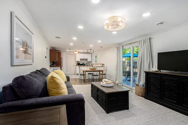 $248,000 | 3481 Dearborn Place, Coloma, MI 49038