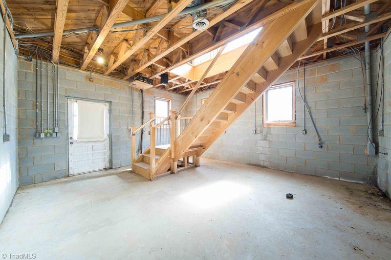 1802 Slate Road King, NC 27021 - Photo 20 of 48