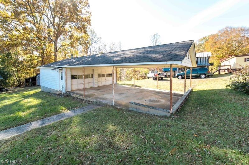 1802 Slate Road King, NC 27021 - Photo 34 of 48