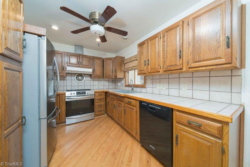 1802 Slate Road King, NC 27021 - Photo 6 of 48