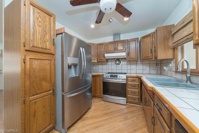 1802 Slate Road King, NC 27021 - Photo 7 of 48