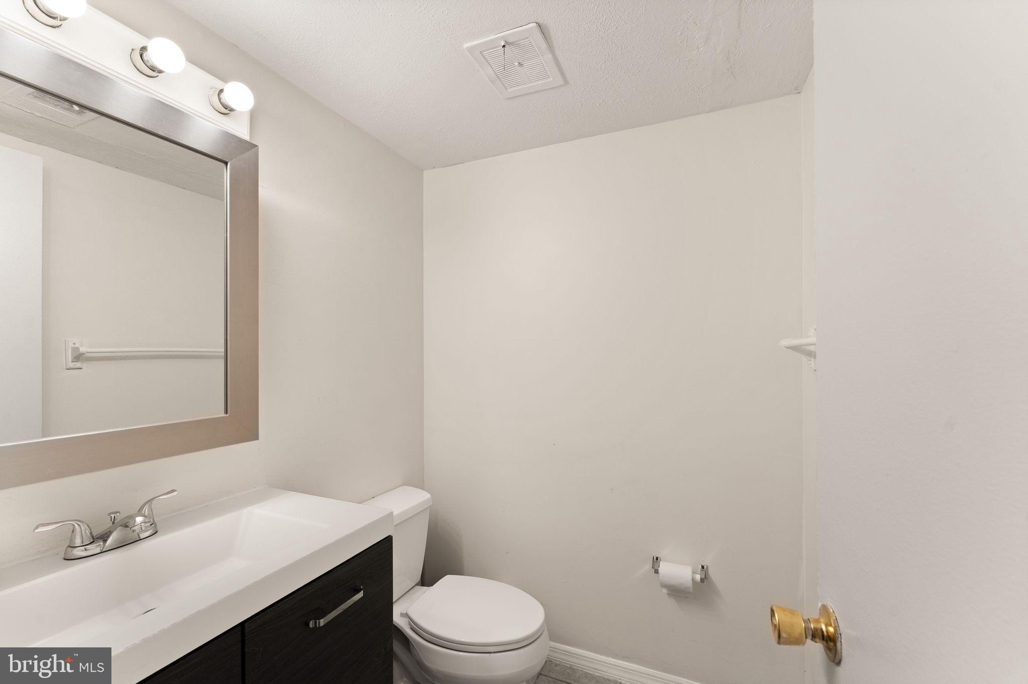 7510 Remington Road Manassas, VA 20109 - Photo 12 of 31 Gallery Image 12