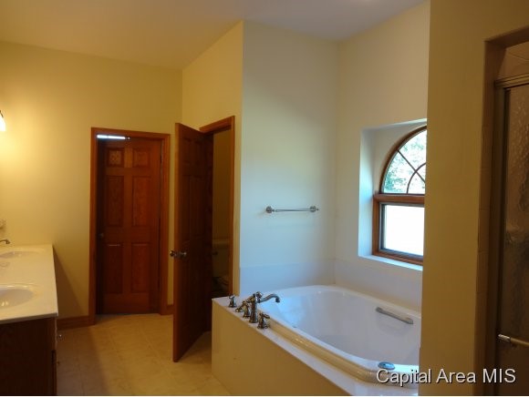 7011 Mansion Road Chatham, IL 62629 - Photo 14 of 24