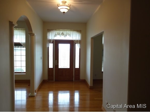 7011 Mansion Road Chatham, IL 62629 - Photo 5 of 24