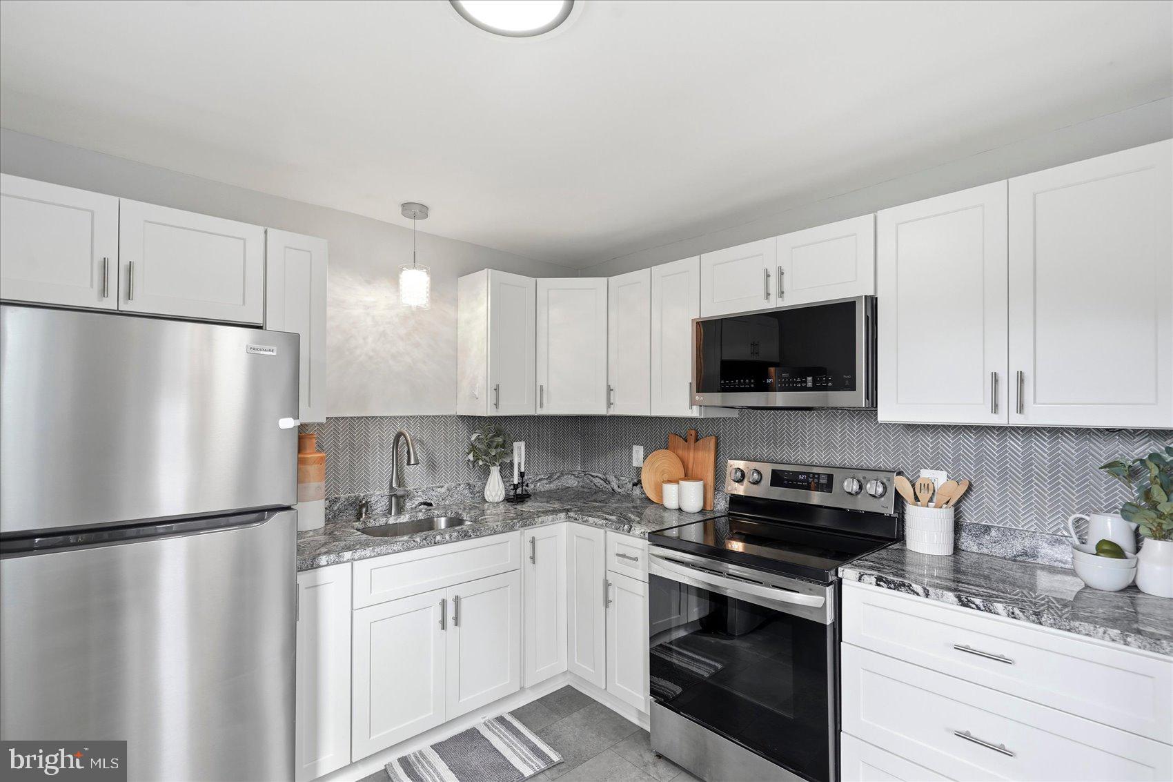 2421 Woodridge Road Sparrows Point, MD 21219 - Photo 13 of 30 Gallery Image 13