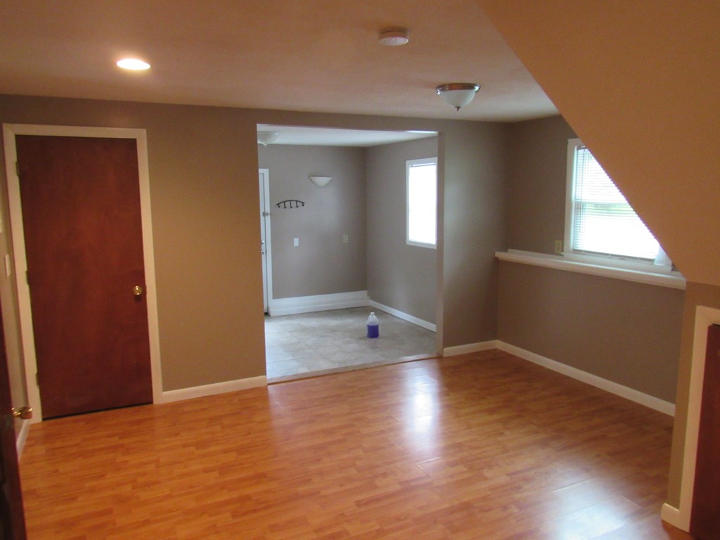 91 Pequot Road Southampton, MA 01073 - Photo 15 of 20