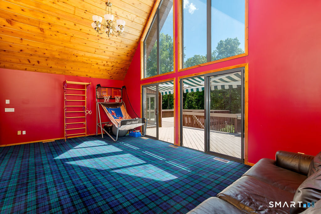 21 Holiday Point Road Sherman, CT 06784 - Photo 16 of 40