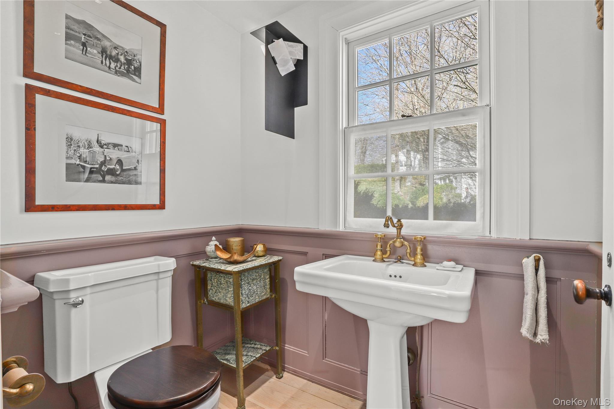 269 Stone Hill Road Pound Ridge, NY 10576 - Photo 12 of 46 First floor powder room
