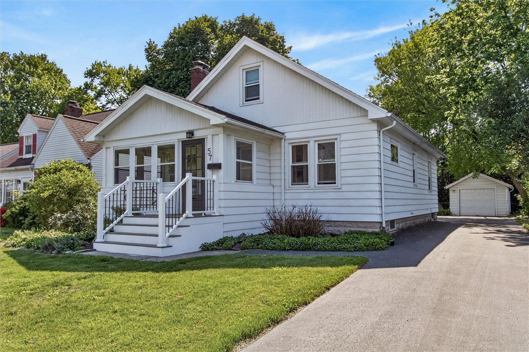 57 Curtice Road Irondequoit, NY 14617 - Photo 2 of 31