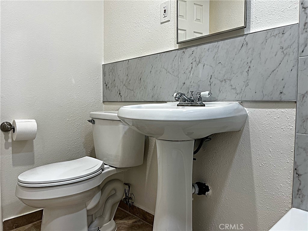 1143 Elizabeth Lake Road Palmdale, CA 93551 - Photo 44 of 67