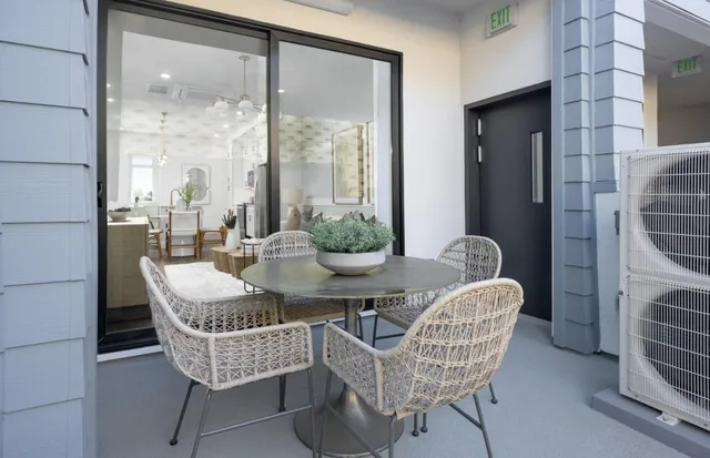 $1,412,031 | 2419 Willow Way, San Mateo, CA 94403