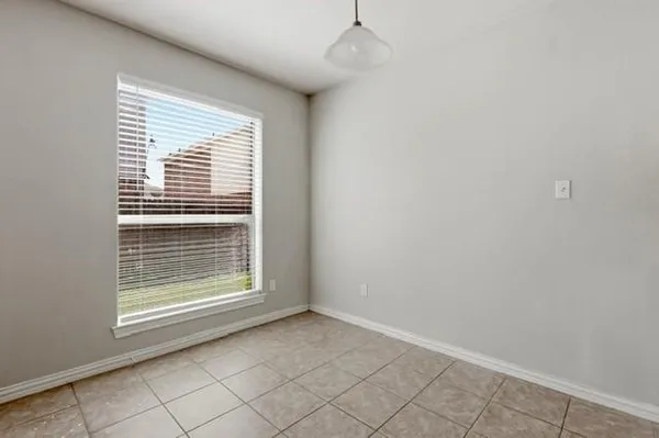 $2,050 | 2320 Bloomfield Drive, Arlington, TX 76012