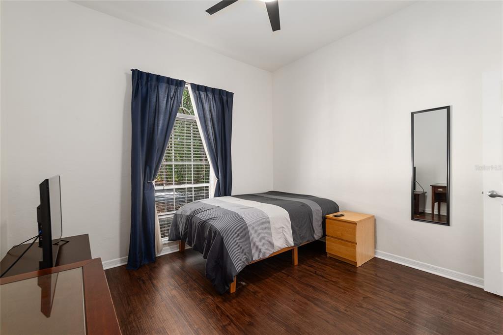 129 Northwest 48th Boulevard, Unit 6 Gainesville, FL 32607 - Photo 21 of 33