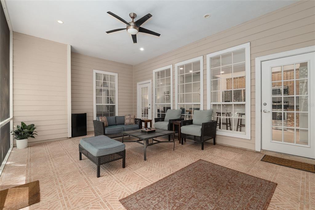 129 Northwest 48th Boulevard, Unit 6 Gainesville, FL 32607 - Photo 25 of 33