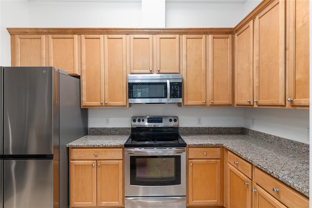 129 Northwest 48th Boulevard, Unit 6 Gainesville, FL 32607 - Photo 5 of 33