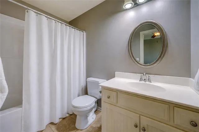 $819,950 | 16524 Lucille Street, Overland Park, KS 66221