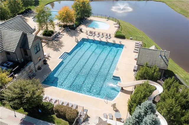 $819,950 | 16524 Lucille Street, Overland Park, KS 66221