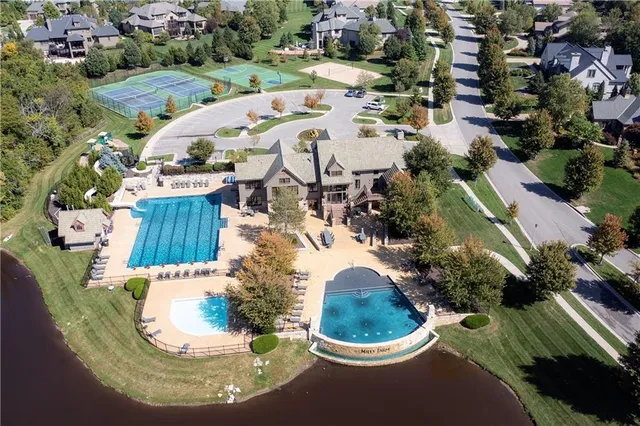 $819,950 | 16524 Lucille Street, Overland Park, KS 66221