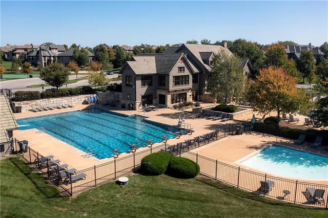 $819,950 | 16524 Lucille Street, Overland Park, KS 66221