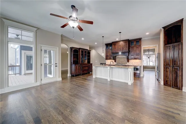 $819,950 | 16524 Lucille Street, Overland Park, KS 66221