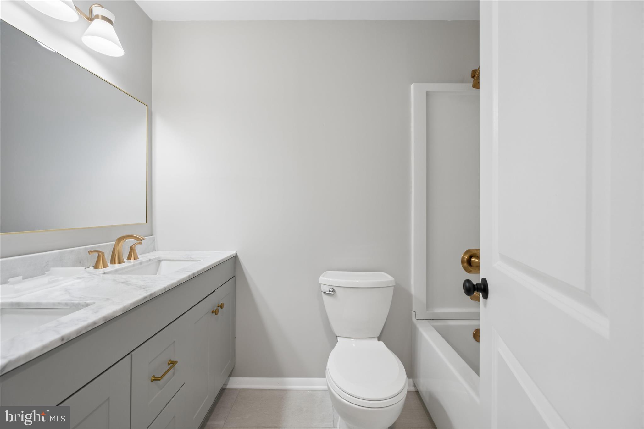 7052 Linganore Road Frederick, MD 21701 - Photo 39 of 76 Bathroom