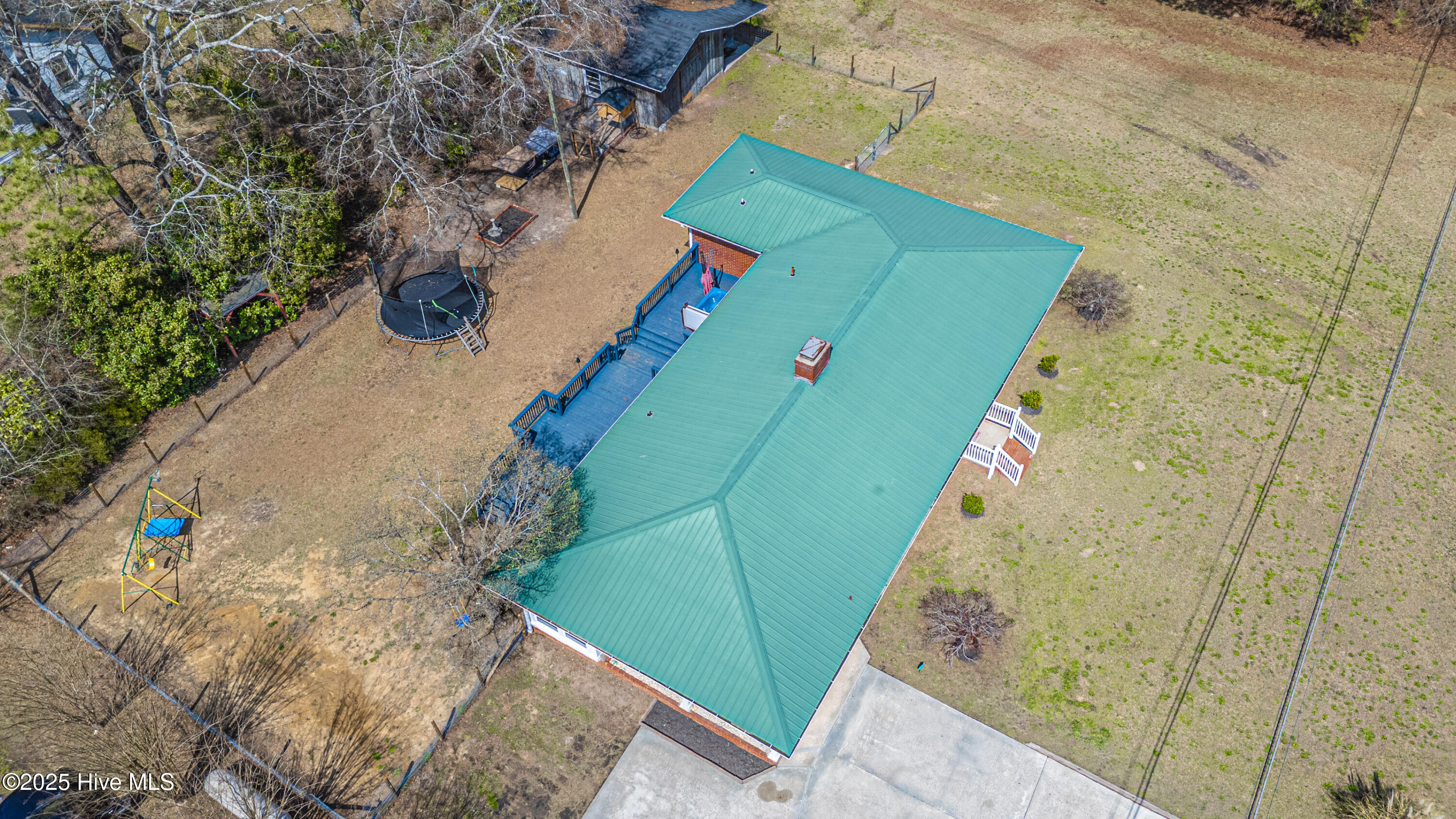 233 Northam Road Rockingham, NC 28379 - Photo 36 of 53 DJI_20250319124737_0001_D