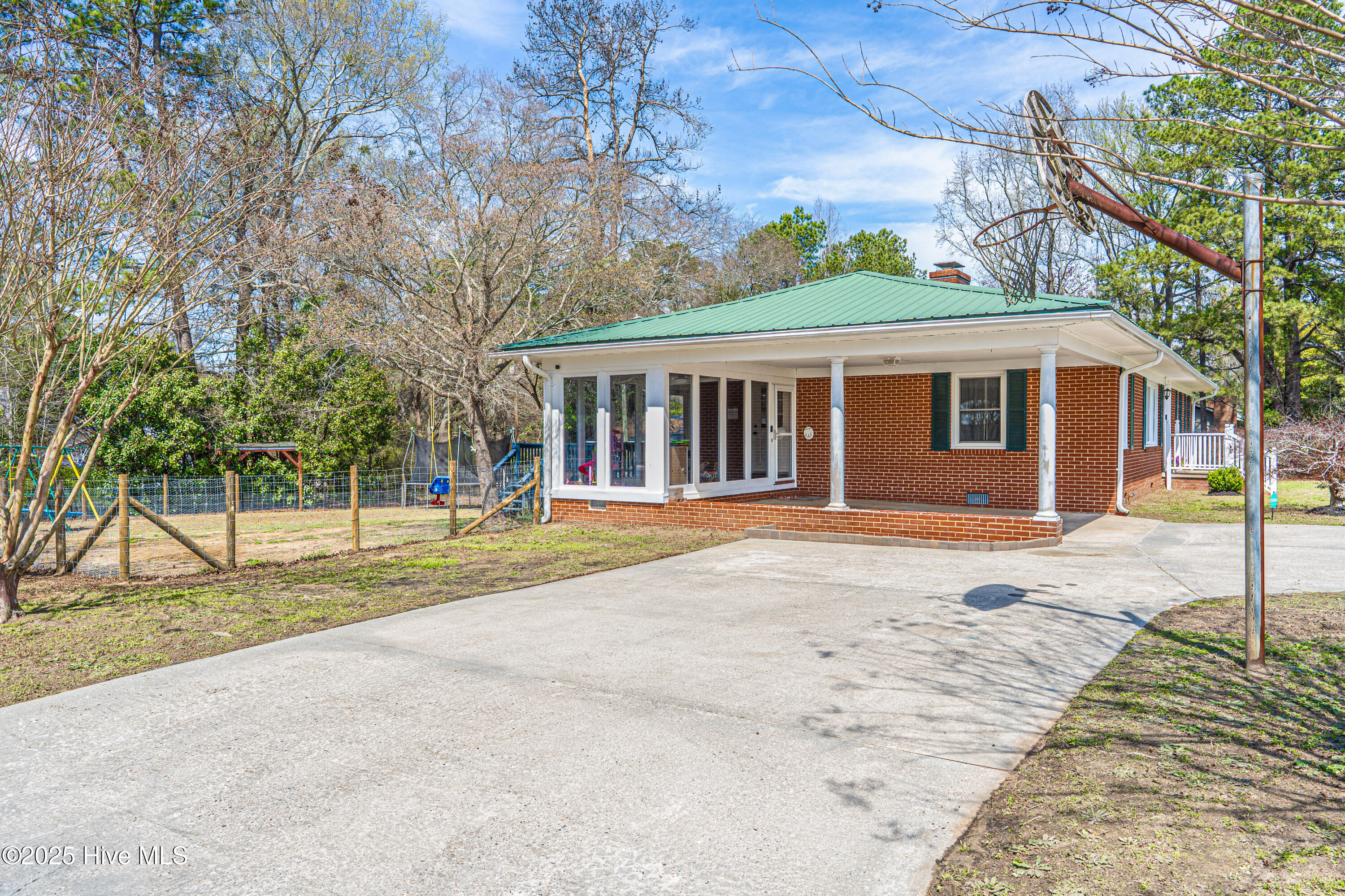 233 Northam Road Rockingham, NC 28379 - Photo 6 of 53 DSC04024
