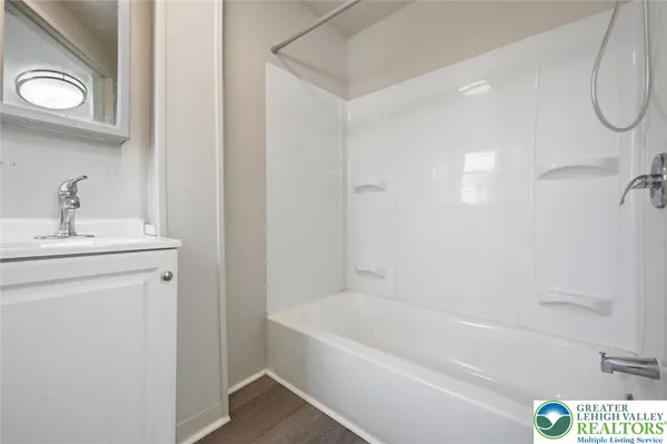 $1,600 | 37 North Spruce Street, Allentown, PA 18102