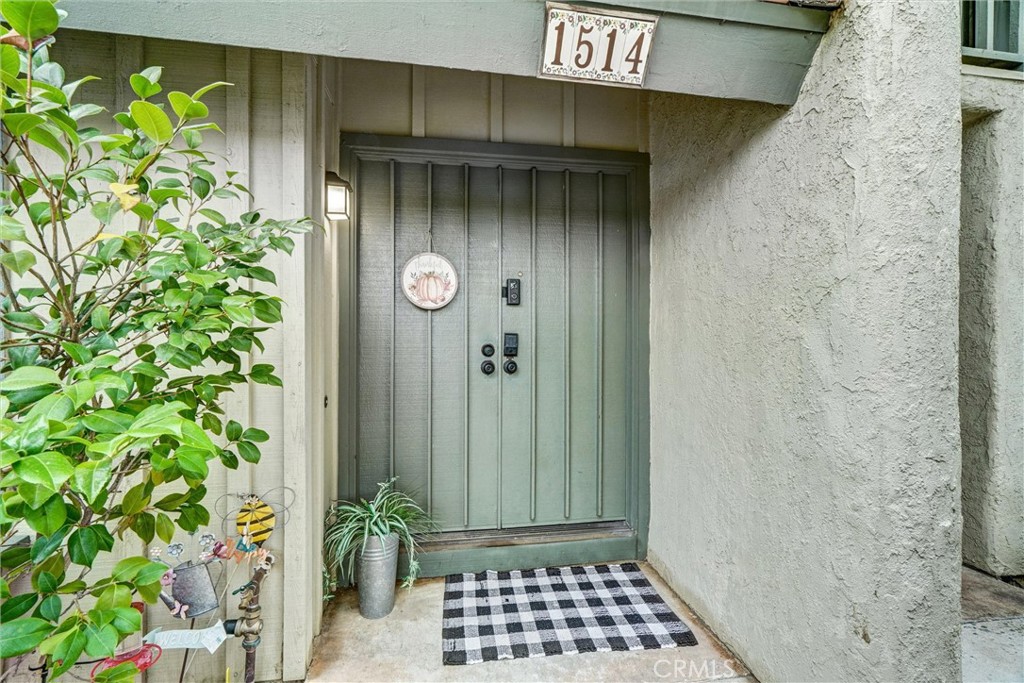 1514 Via Del Rio Corona, CA 92882 - Photo 2 of 41 a view of a wooden door