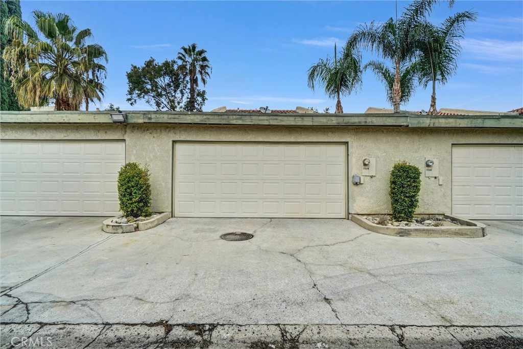 1514 Via Del Rio Corona, CA 92882 - Photo 29 of 41 a front view of a house with garden