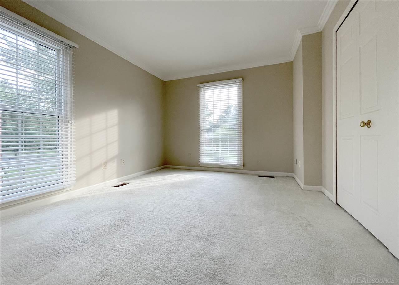 744 Trombley Road Grosse Pointe, MI 48230 - Photo 16 of 32 Second bedroom
