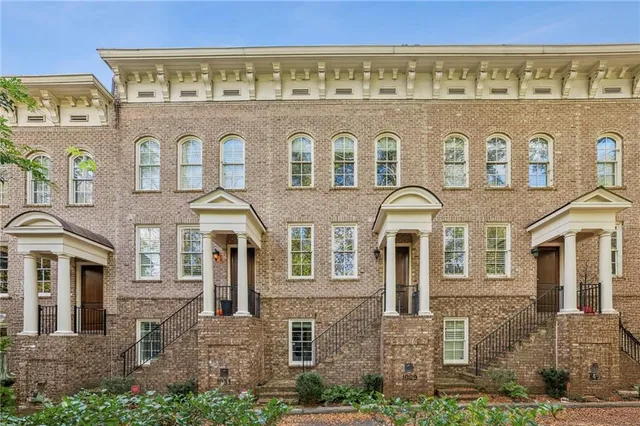 $675,000 | 1029 East Club Court Northeast, Atlanta, GA 30319