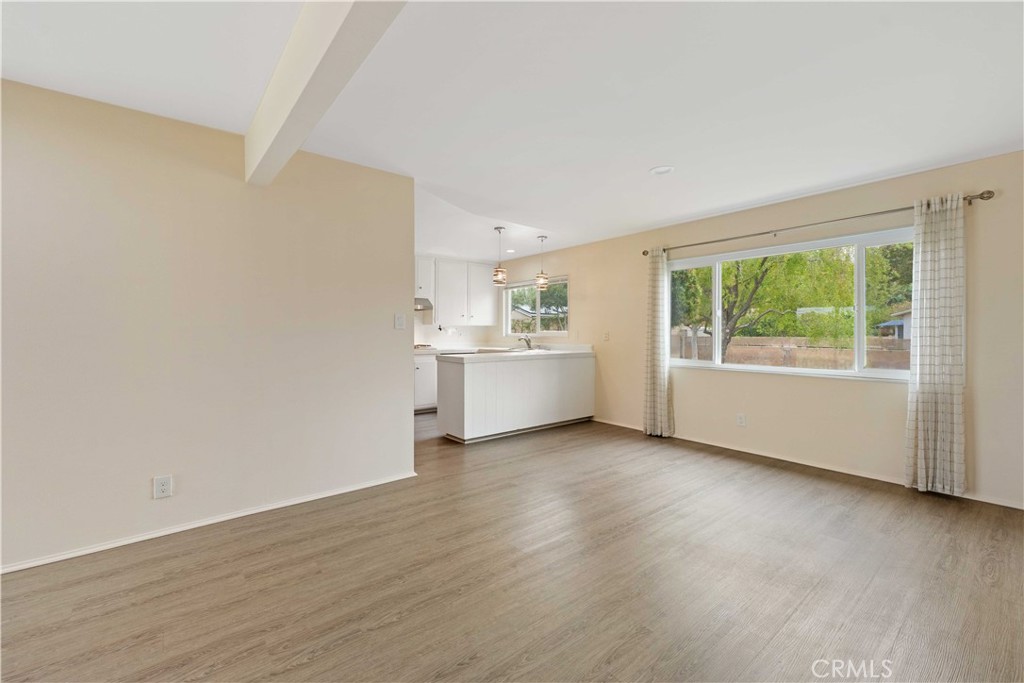 4694 Walnut Avenue Simi Valley, CA 93063 - Photo 4 of 64