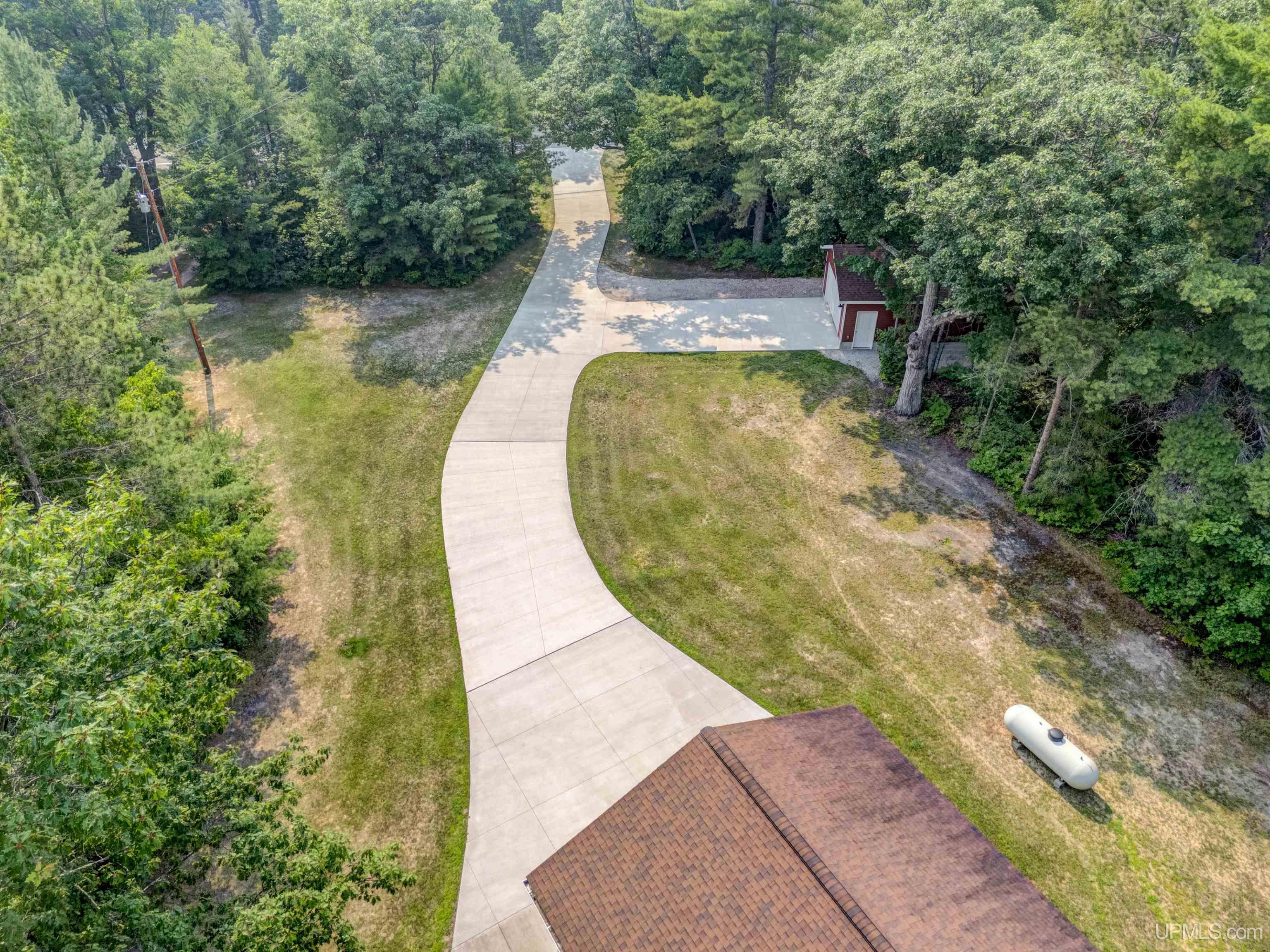 9048 .25 Road Garden, MI 49835 - Photo 3 of 49