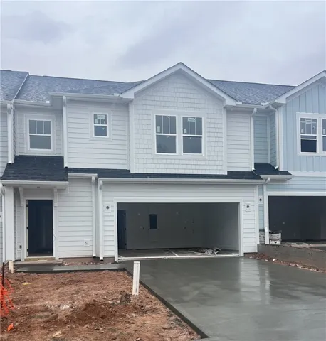 $304,990 | 413 Crestcreek Drive, Anderson, SC 29621