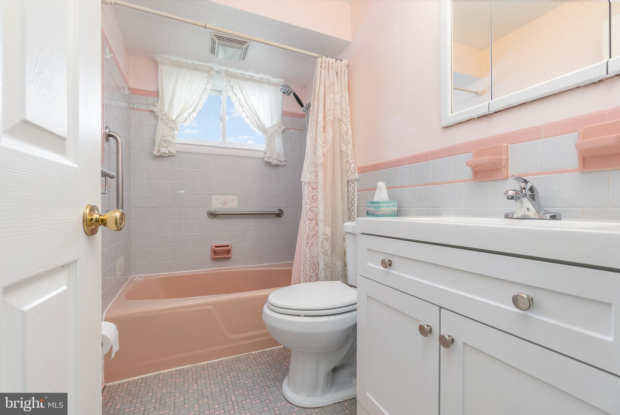 22 Belfast Road Lutherville-Timonium, MD 21093 - Photo 16 of 39 Gallery Image 16