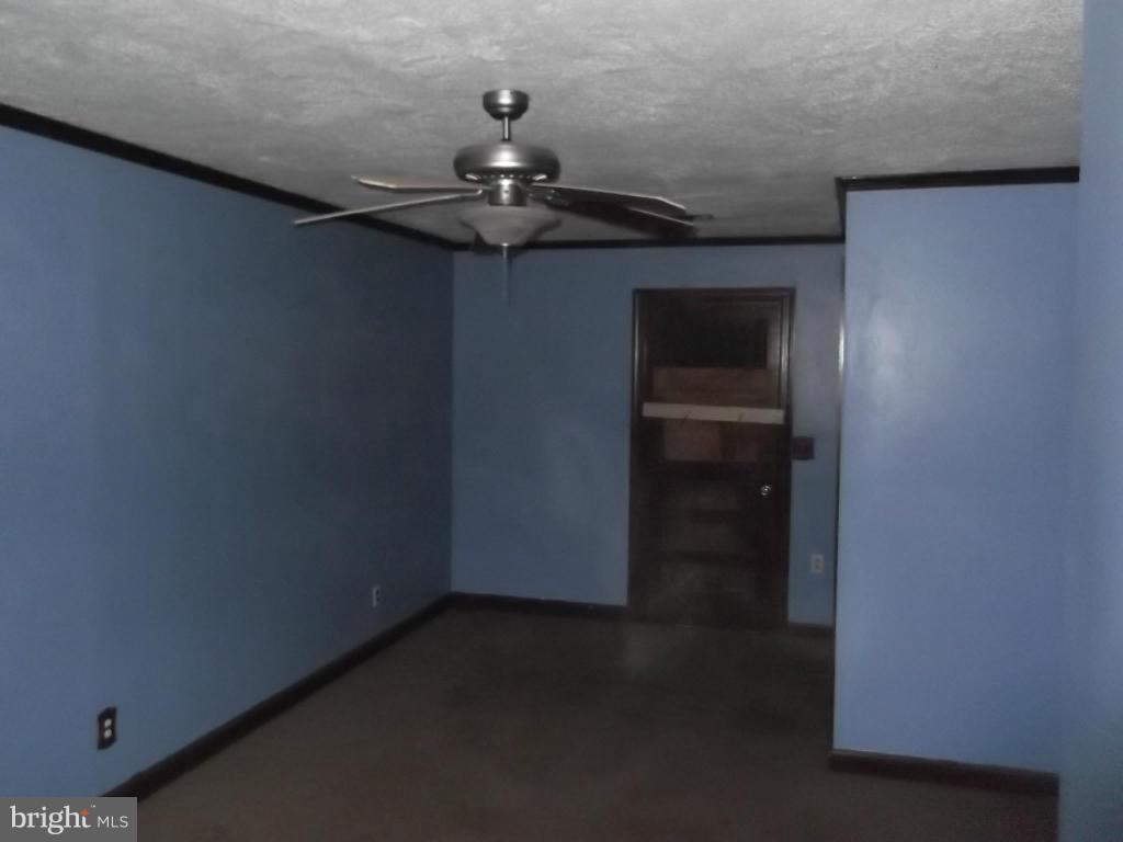 16215 Raccoon Ford Road Culpeper, VA 22701 - Photo 10 of 21 Interior (General)