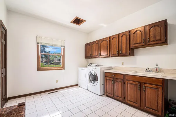 $765,000 | 15830 Ashville Lane, Granger, IN 46530