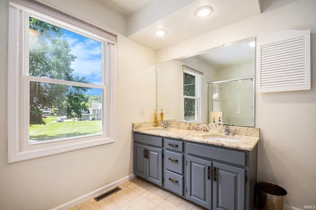 $765,000 | 15830 Ashville Lane, Granger, IN 46530