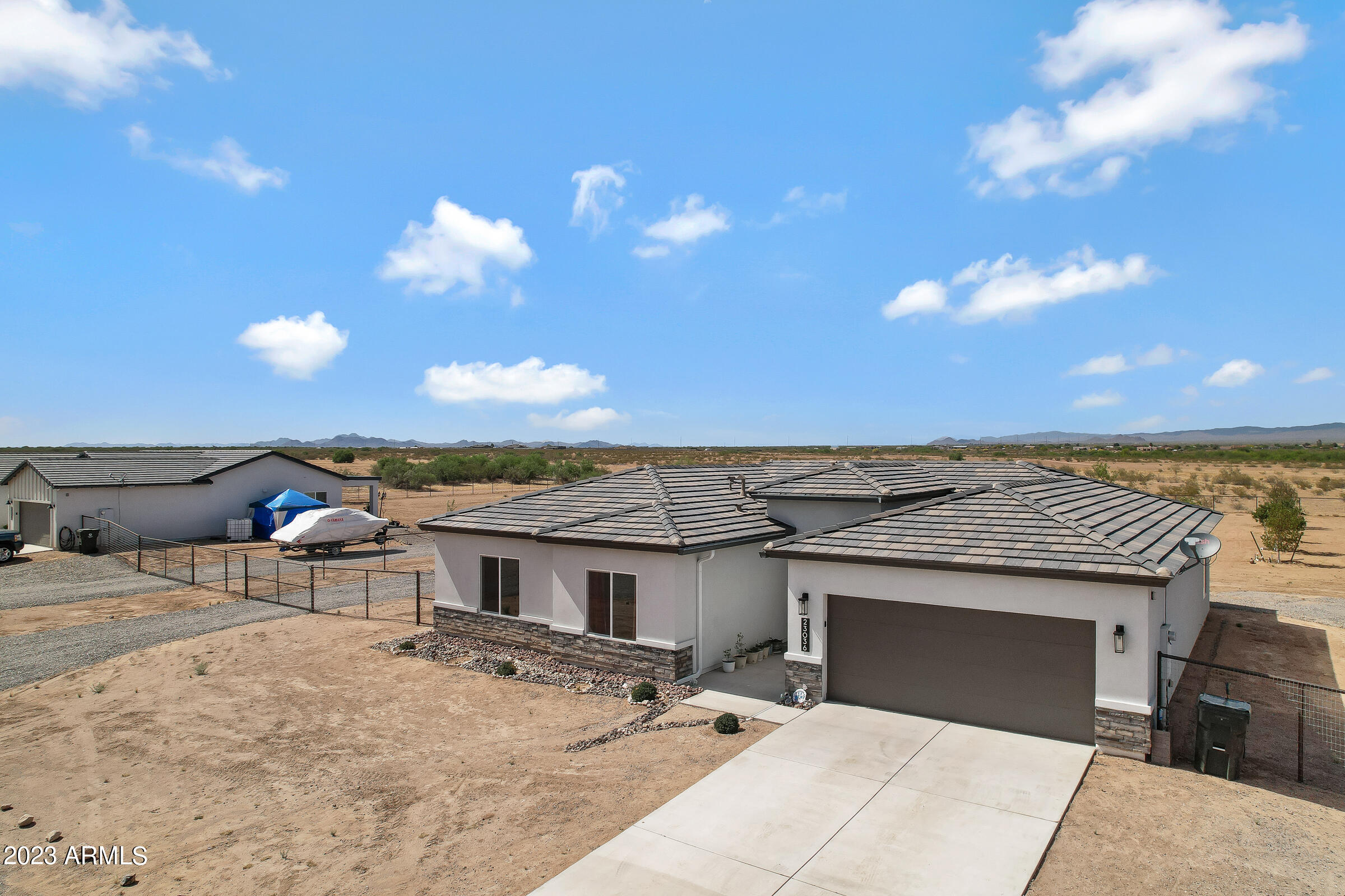 23036 West Skinner Road Wittmann, AZ 85361 - Photo 37 of 46 23036 W Skinner Rd-37