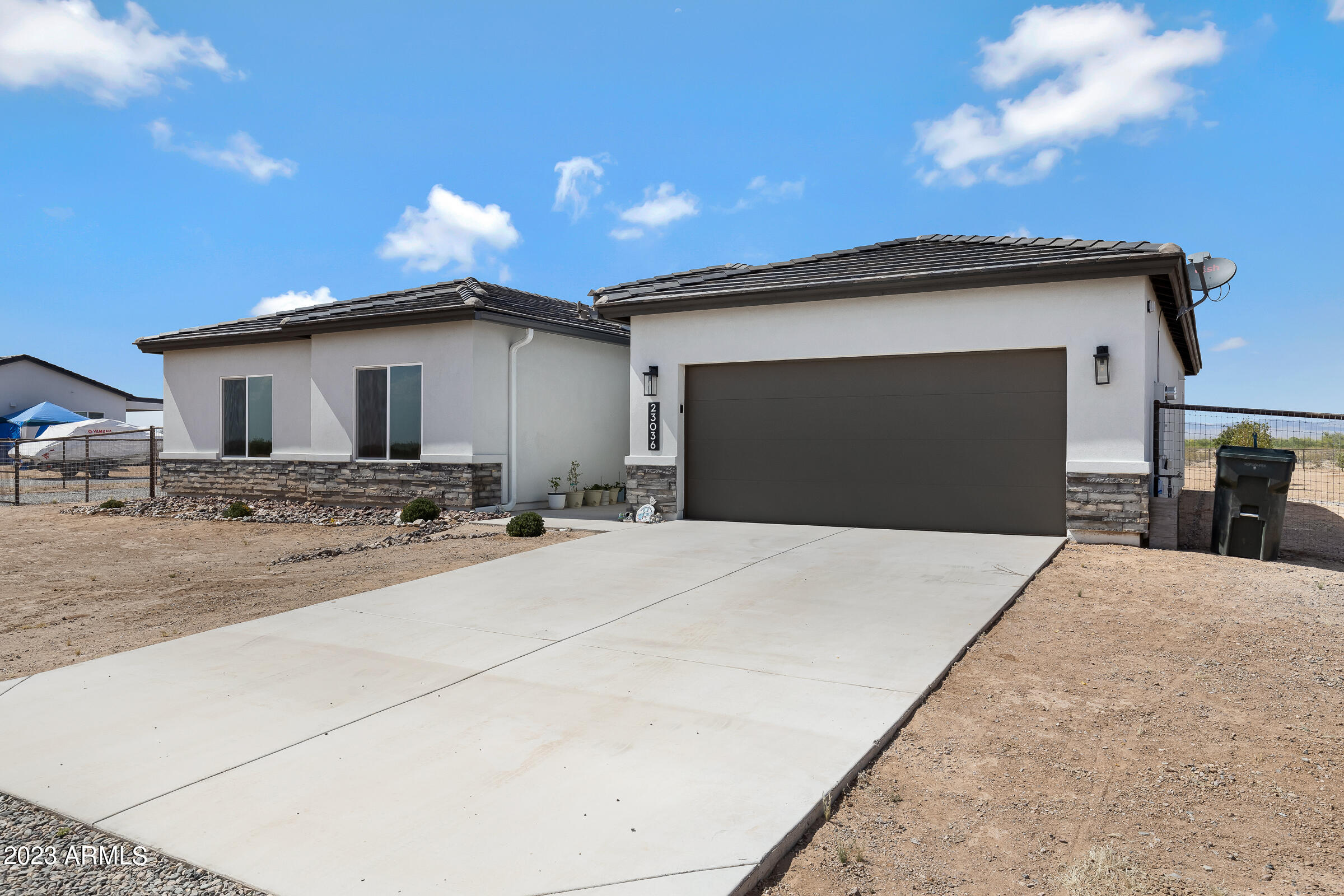 23036 West Skinner Road Wittmann, AZ 85361 - Photo 4 of 46 23036 W Skinner Rd-3