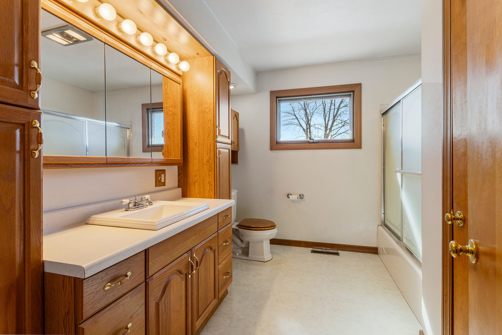 586 Highway 45 Paxton, IL 60957 - Photo 16 of 33