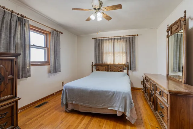 $224,900 | 586 Highway 45, Paxton, IL 60957