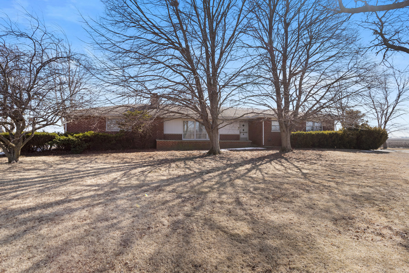 586 Highway 45 Paxton, IL 60957 - Photo 2 of 33