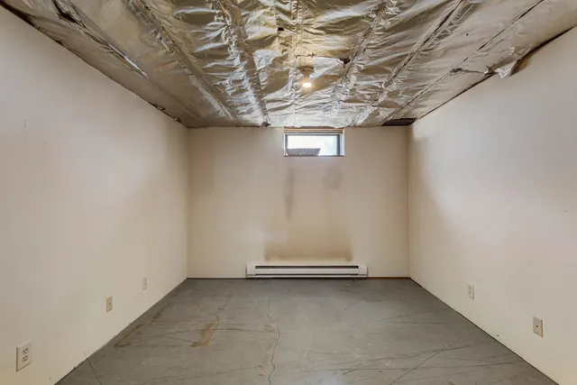 $224,900 | 586 Highway 45, Paxton, IL 60957